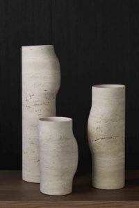 BOS-VASES-TRAVERTINE-DESIGN_CHRISTOPHE_DELCOURT_COLLECTION_PARTICULIERE