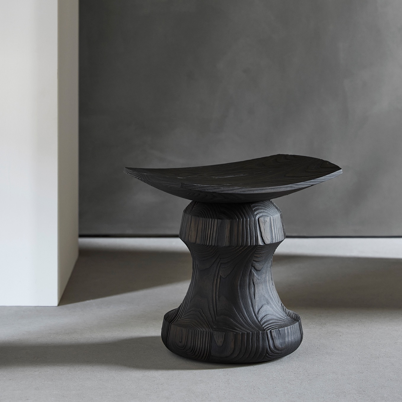 ROI_STOOL-C_DELCOURT_COLLECTION_PARTICULIERE-CREDIT_PHOTO-F_AMIAND