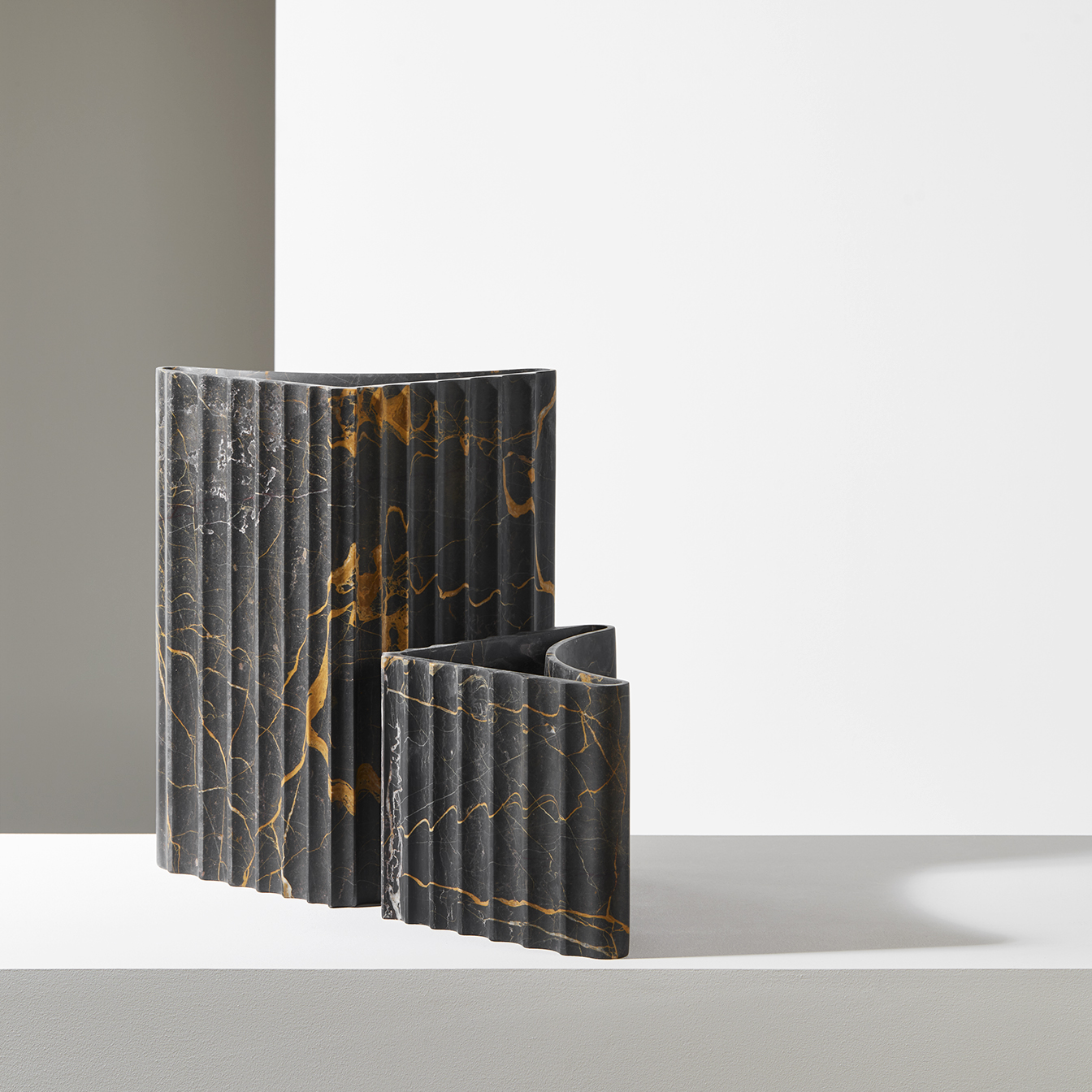 SHELL-VASES-atelier-de-Troupe-Collection-Particulière