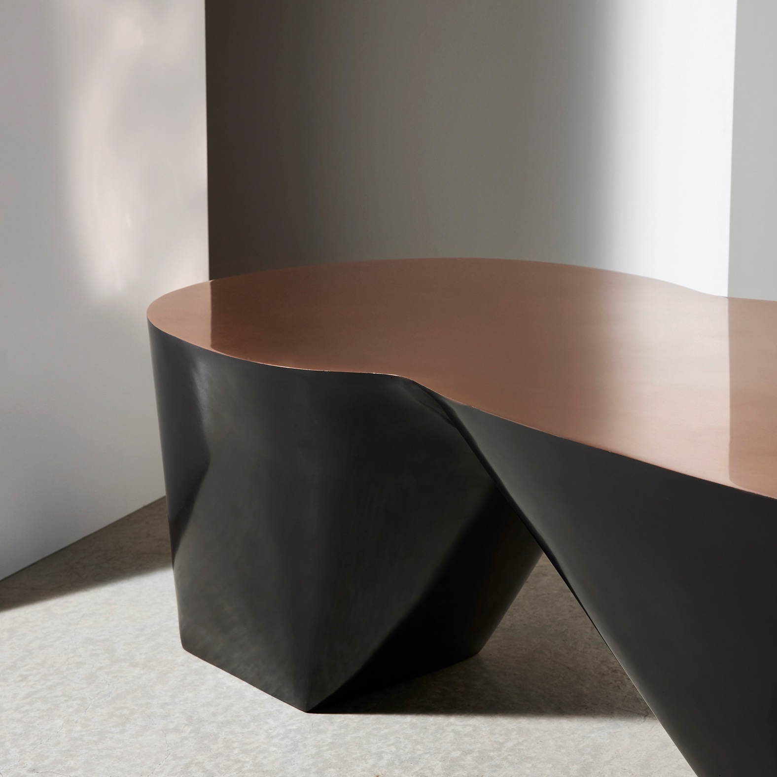 ECLAT-LOW-TABLE-YABU-PUSHELBERG-Collection-Particuliere