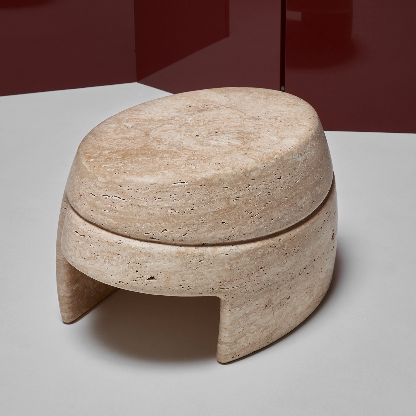BAO-side-table_Christophe_Delcourt-Collection-Particulière