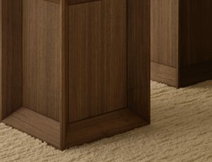 CP2025-B-SIDE-bedside_walnut_design-GrégoidedeLafforest