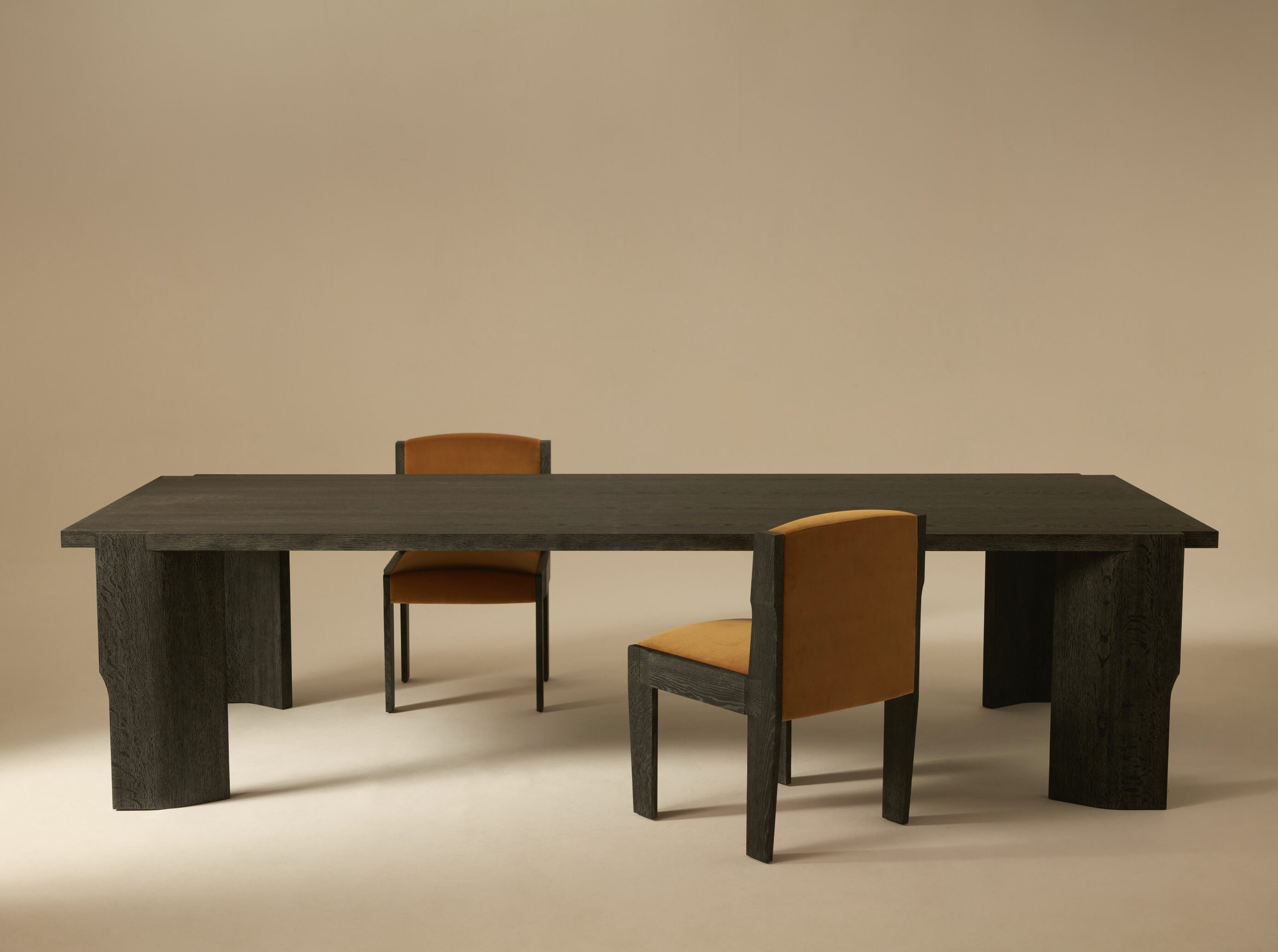 CP-GIL-dining-table- Milan-2026-L'objet de mon affection-3015_GA