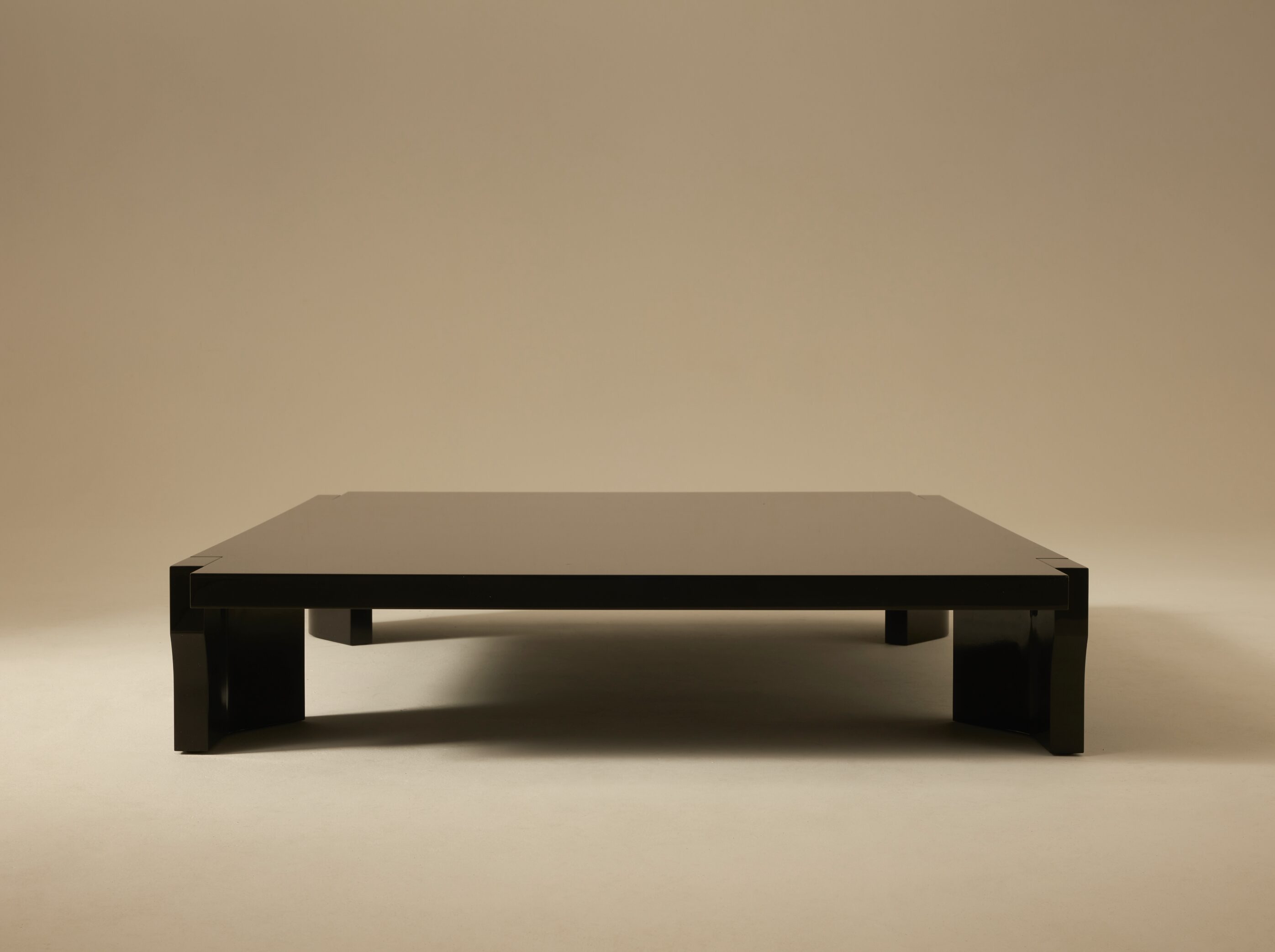 CP-GIL_low-table-Milan-2026-L'objet de mon affection-2879_GA