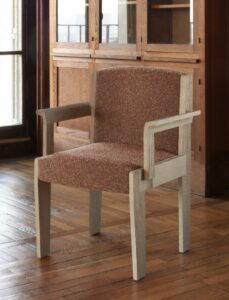 CP_022026_GIL_dining-armrest-DesignC.Delcourt_PicG.Alexandre