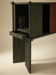 JIA-secretary-desk-C-Declourt-Pic-G-Alexandre4